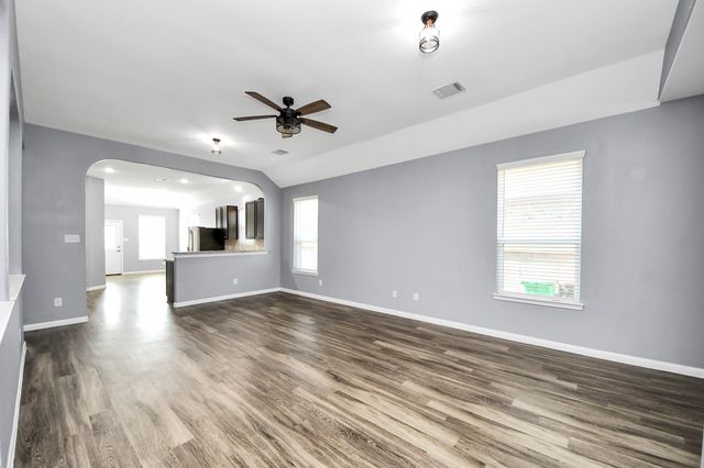 2335 Spring Hollow Drive, Baytown, TX 77521