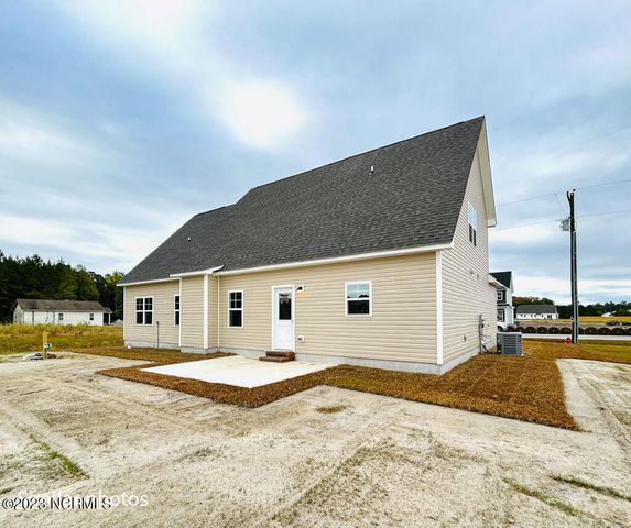 702 N Pebble Branch Court, Holly Ridge, NC 28445