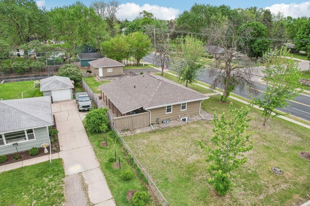 2016 W 90th Street, Bloomington, MN 55431