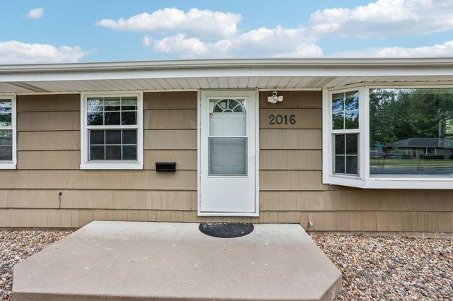 2016 W 90th Street, Bloomington, MN 55431
