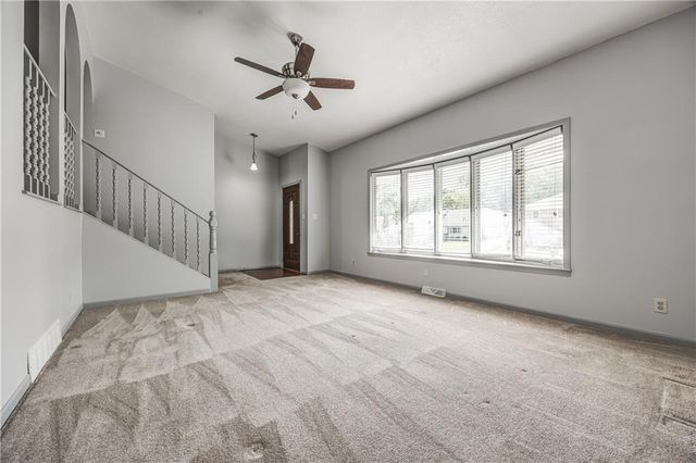 1215 Patterson Street, Leavenworth, KS 66048
