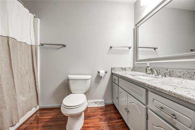 1215 Patterson Street, Leavenworth, KS 66048