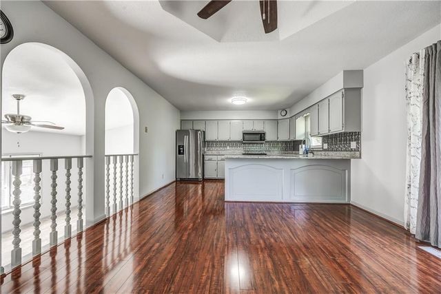 1215 Patterson Street, Leavenworth, KS 66048