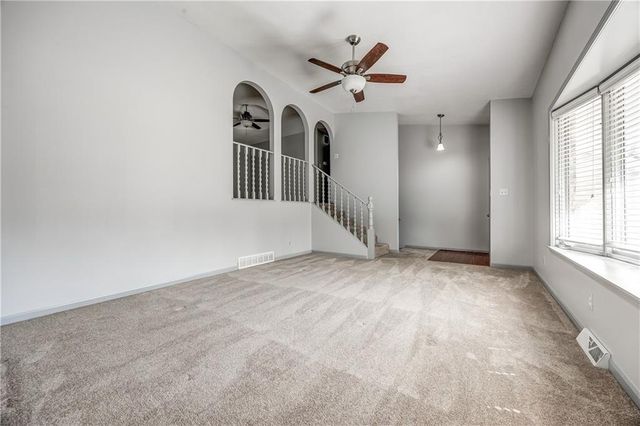 1215 Patterson Street, Leavenworth, KS 66048