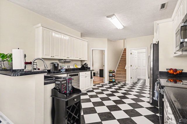 327 Cypress Keyes Ln., Murrells Inlet, SC 29576
