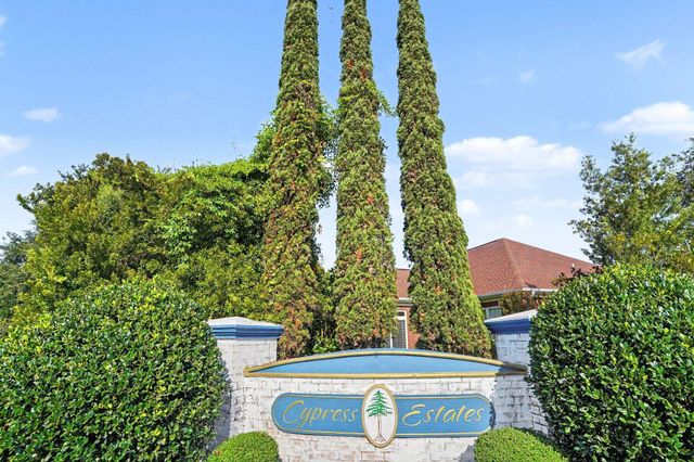 327 Cypress Keyes Ln., Murrells Inlet, SC 29576