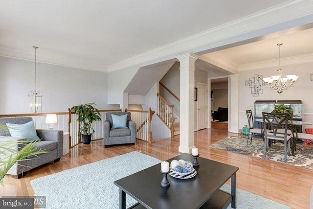 25259 DESTINATION SQ, Aldie, VA 20105