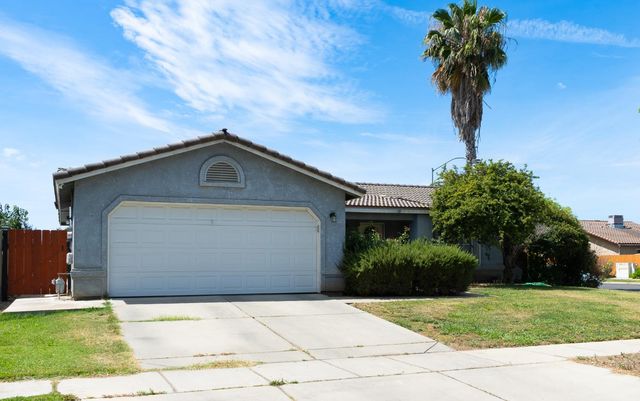 12 E San Clemente Dr, Merced, CA 95341