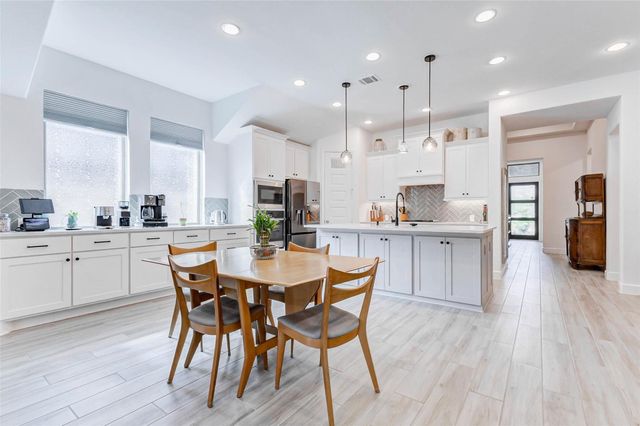 5130 Albany Shores Lane, Fulshear, TX 77441