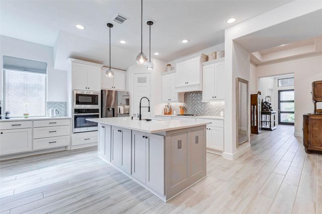 5130 Albany Shores Lane, Fulshear, TX 77441