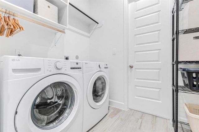 5130 Albany Shores Lane, Fulshear, TX 77441