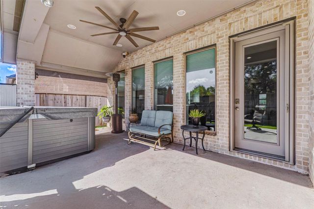 5130 Albany Shores Lane, Fulshear, TX 77441