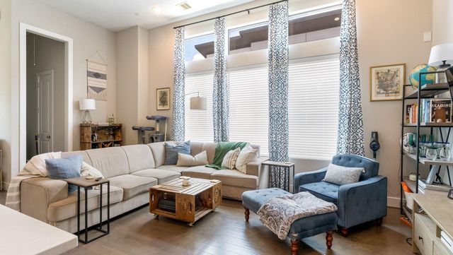 404 Drennan Street, Houston, TX 77003
