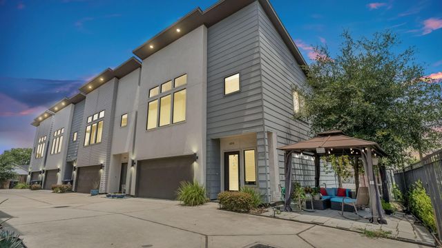 404 Drennan Street, Houston, TX 77003