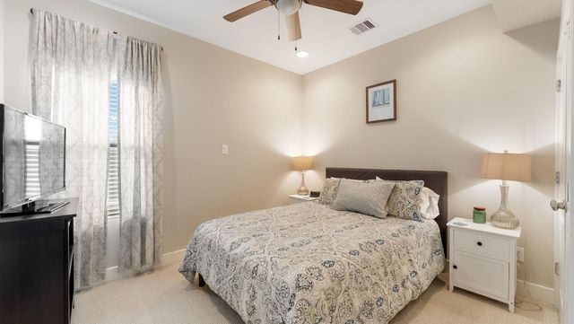 404 Drennan Street, Houston, TX 77003