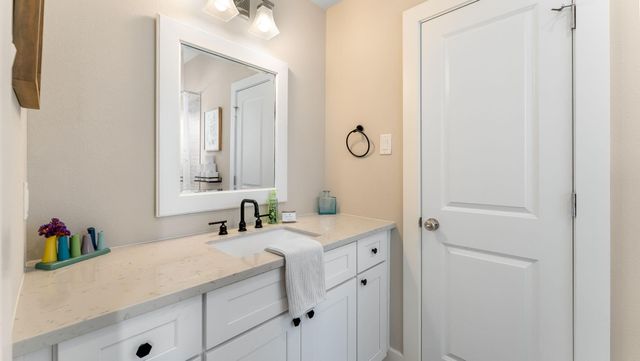 404 Drennan Street, Houston, TX 77003