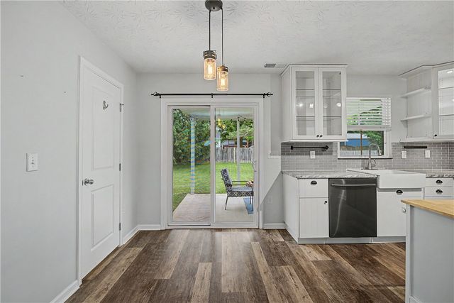 2507 Jenny Marie Drive, Xenia, OH 45385