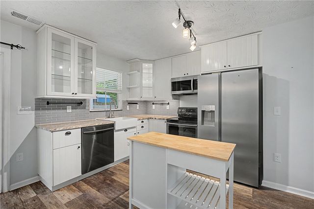2507 Jenny Marie Drive, Xenia, OH 45385