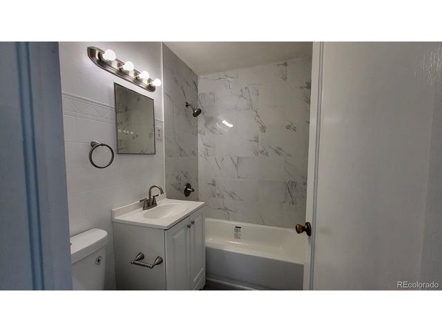 56 S Harlan St, Lakewood, CO 80226