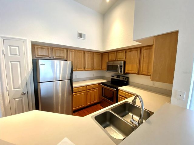 13028 PLANTATION PARK CIRCLE 1226, Orlando, FL 32821