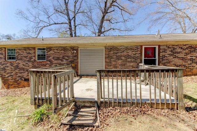 301 Oaklane Drive, Easley, SC 29642