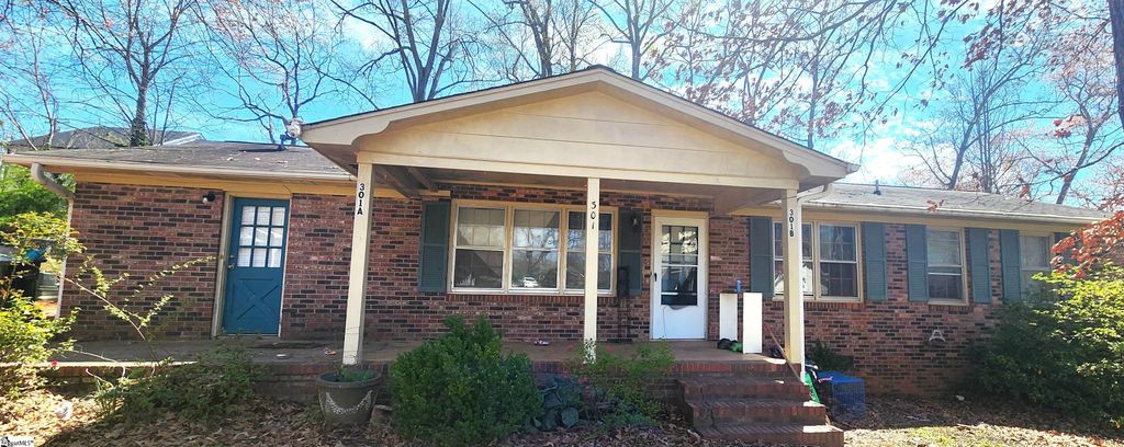 301 Oaklane Drive, Easley, SC 29642