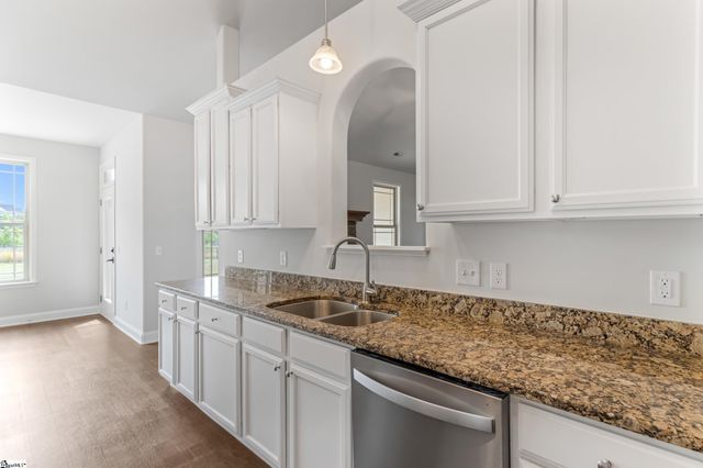 917 Garnet Drive, Chesnee, SC 29323