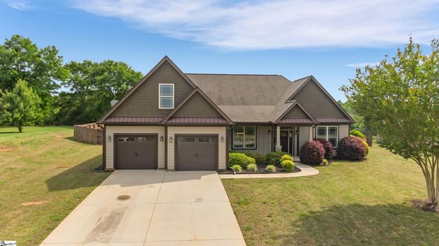 917 Garnet Drive, Chesnee, SC 29323