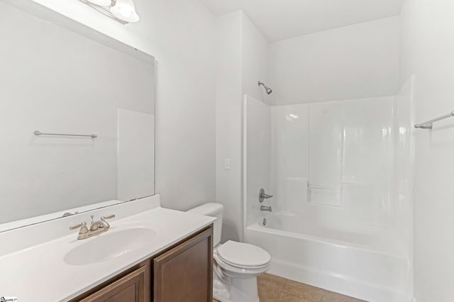 917 Garnet Drive, Chesnee, SC 29323