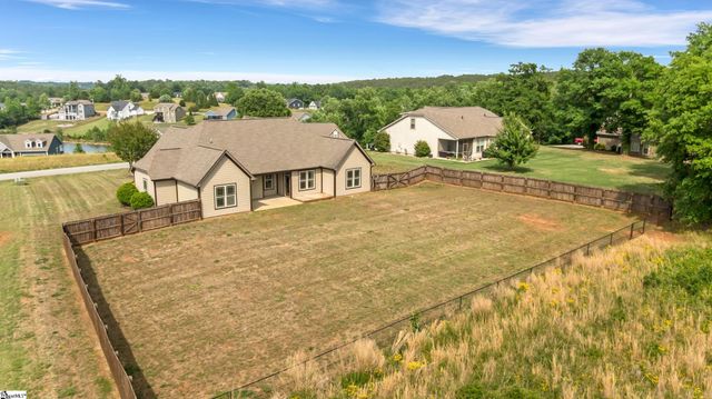 917 Garnet Drive, Chesnee, SC 29323
