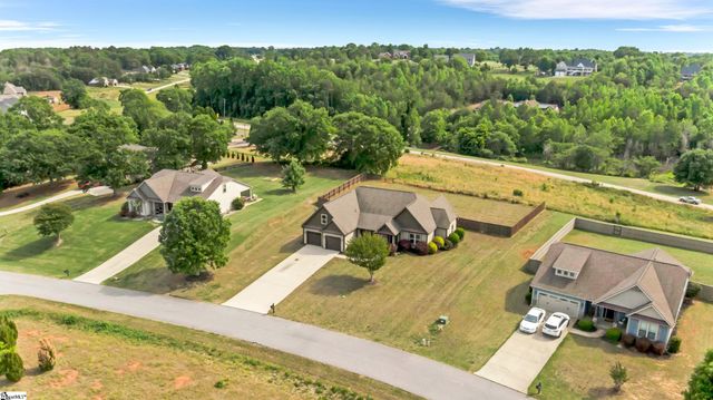 917 Garnet Drive, Chesnee, SC 29323
