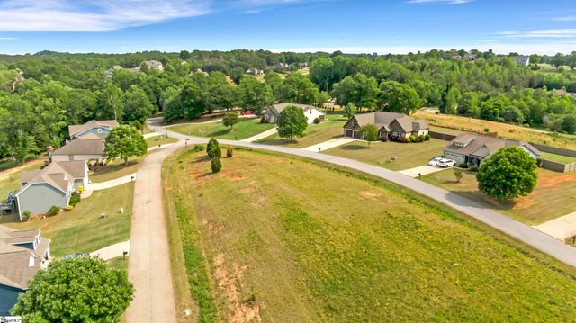 917 Garnet Drive, Chesnee, SC 29323