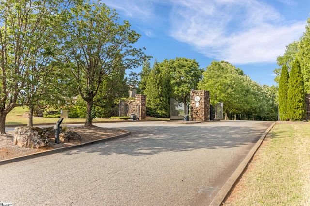 917 Garnet Drive, Chesnee, SC 29323