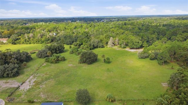 SENECA OAKS TRAIL, Geneva, FL 32732