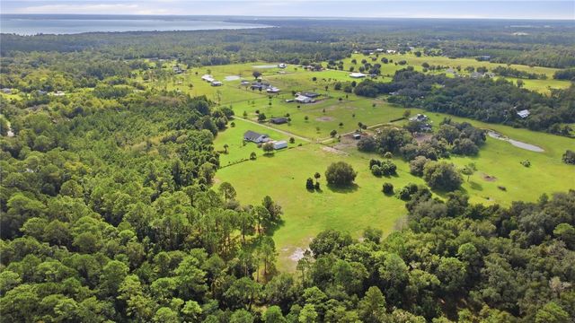 SENECA OAKS TRAIL, Geneva, FL 32732