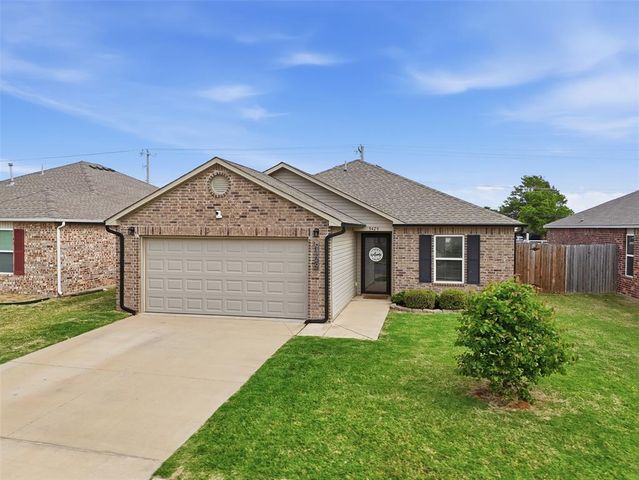 9429 NW 122nd Terrace, Yukon, OK 73099