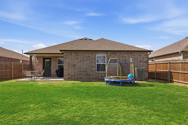 9429 NW 122nd Terrace, Yukon, OK 73099