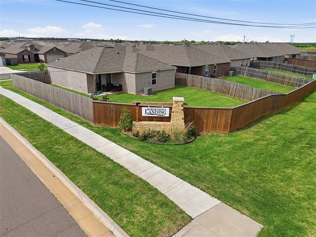 9429 NW 122nd Terrace, Yukon, OK 73099