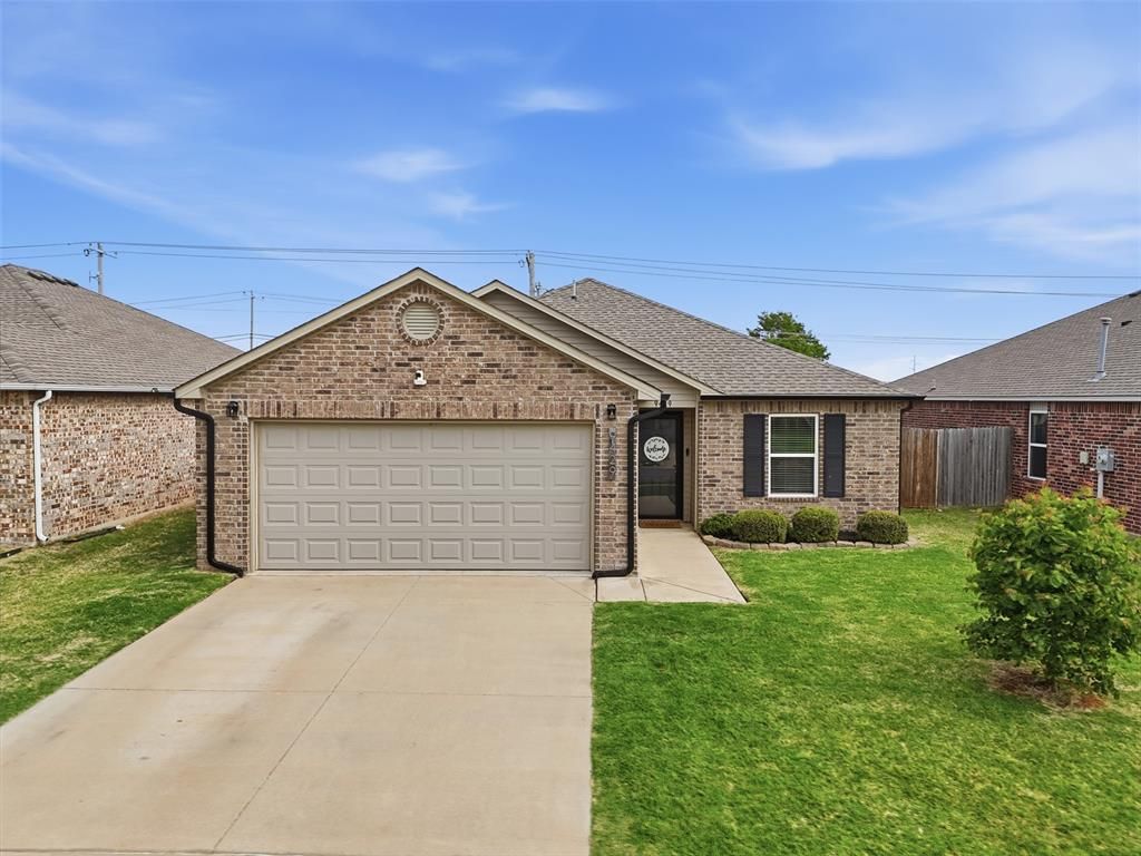 9429 NW 122nd Terrace, Yukon, OK 73099