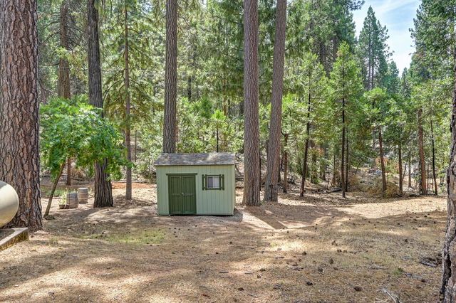 23750 Fiddletown Rd, Volcano, CA 95689