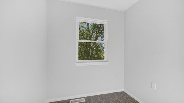 731 Mccool Road, Valparaiso, IN 46385
