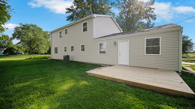 731 Mccool Road, Valparaiso, IN 46385