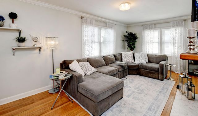 531 Richards Road, Columbus, OH 43214