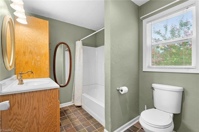 940 Liberty Church Road, Thomasville, NC 27360