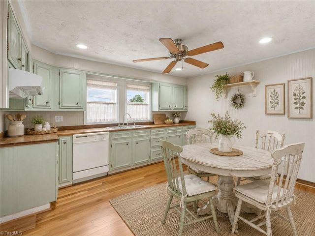 940 Liberty Church Road, Thomasville, NC 27360