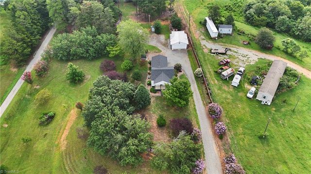 940 Liberty Church Road, Thomasville, NC 27360