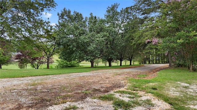940 Liberty Church Road, Thomasville, NC 27360