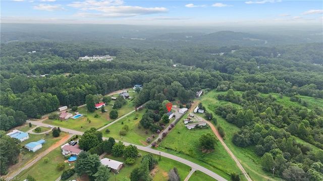 940 Liberty Church Road, Thomasville, NC 27360