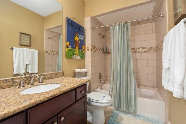 7000 Seawall Boulevard 923, Galveston, TX 77551
