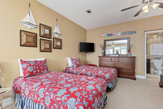 7000 Seawall Boulevard 923, Galveston, TX 77551